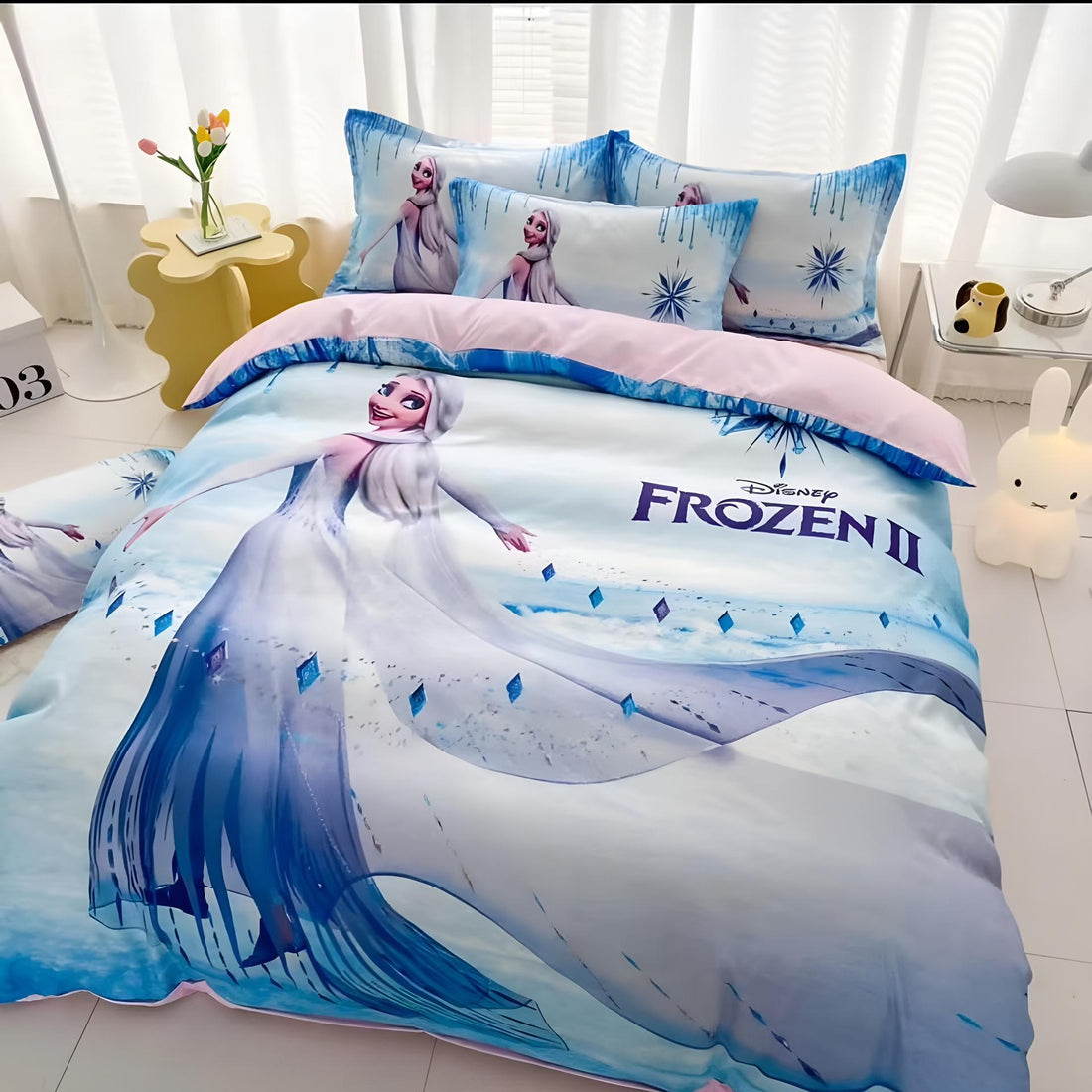 Frozen character kids bedding set with Elsa-inspired blue design for children’s bedroom in UAE