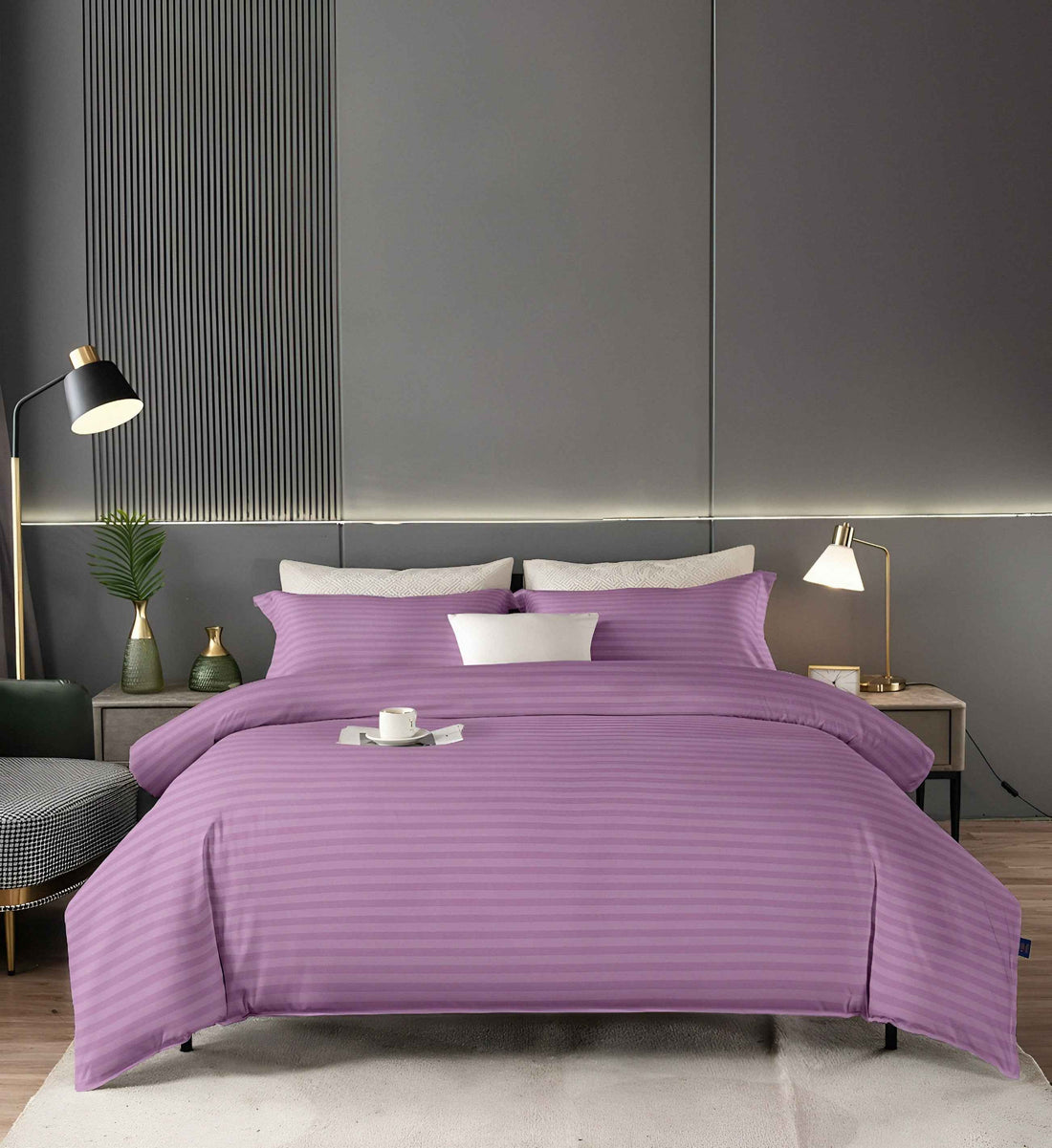 Cotton vs microfiber bedsheet fabric comparison for UAE homes — soft bedding Dubai | Julanar Home Decor