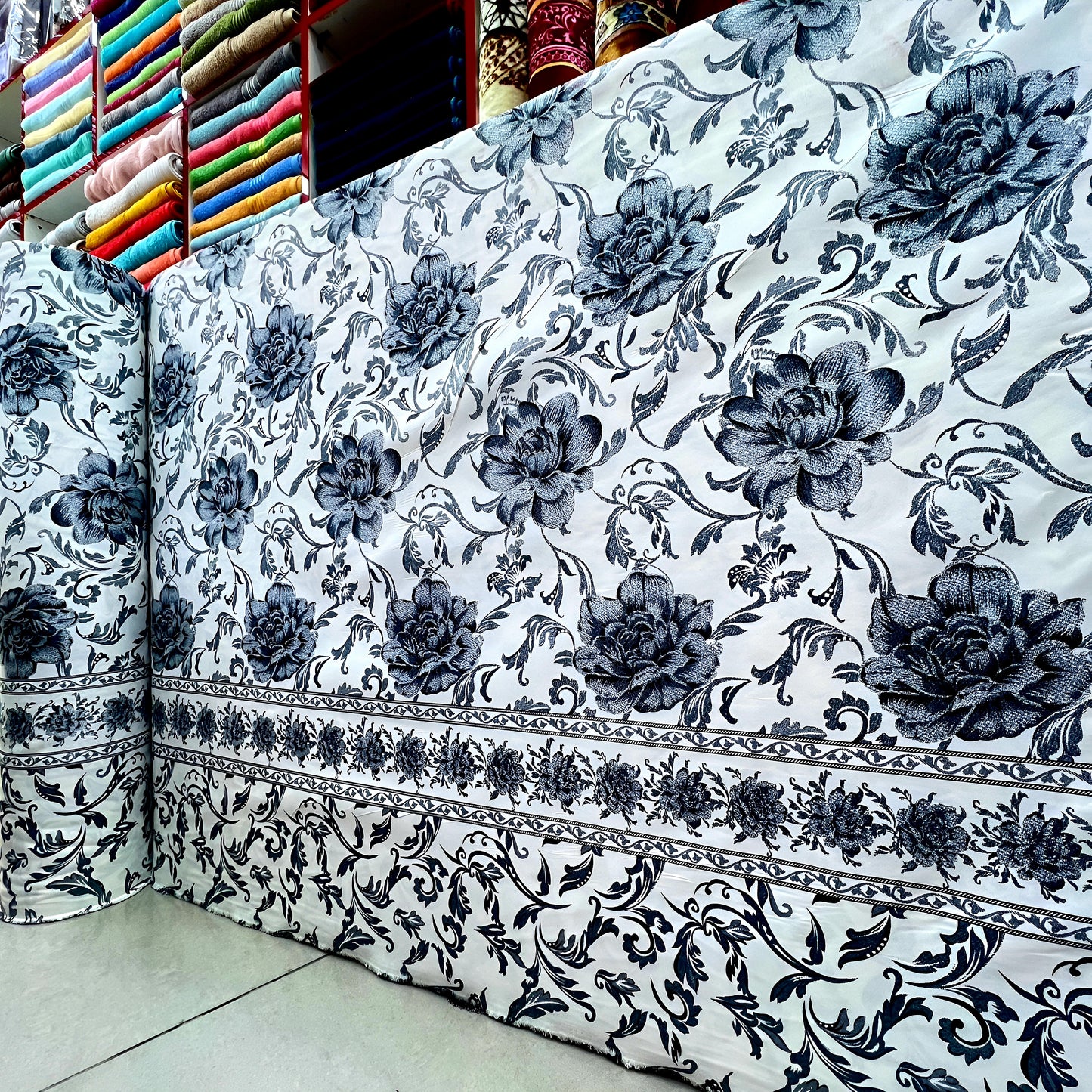 Bedding Textile | Vintage Floral Bedsheet Roll for Wholesale in Dubai - Julanar Home Decor