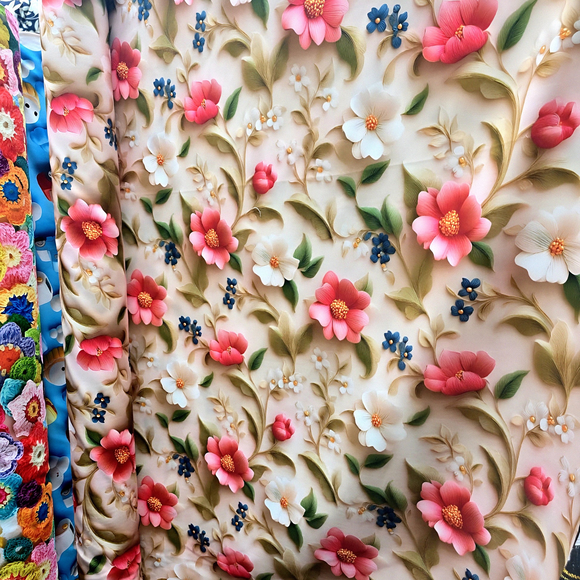 Elegant floral bedsheet roll for wholesale Abu Dhabi